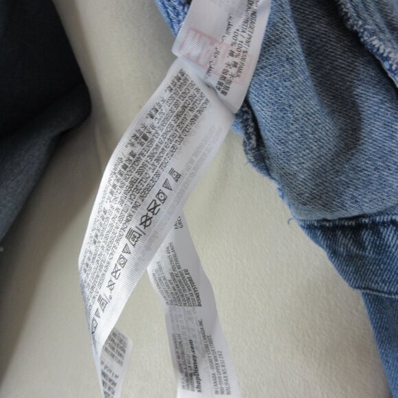 Marvel Disney Denim Trucker Jacket Doctor Strange America Chavez Size XL - Picture 16 of 16